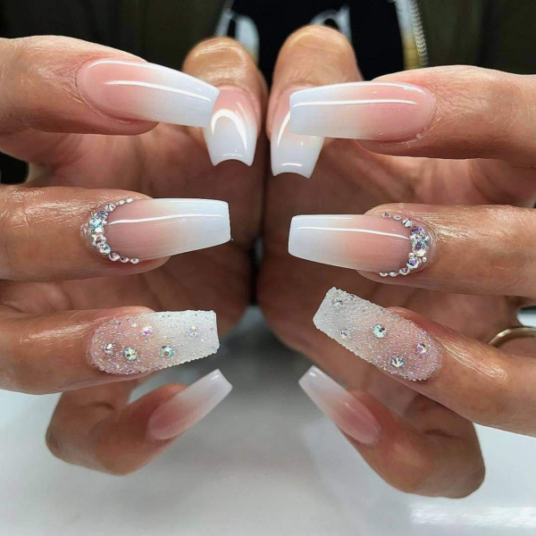 Divine Nails Studio